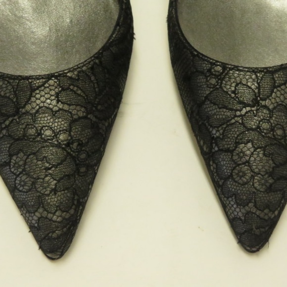 Manolo Blahnik Pump Black Lace & Gray Satin NEW - Picture 6 of 8